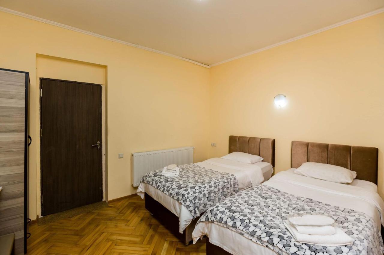 Hirmas Apartment Tbilisi Exteriör bild