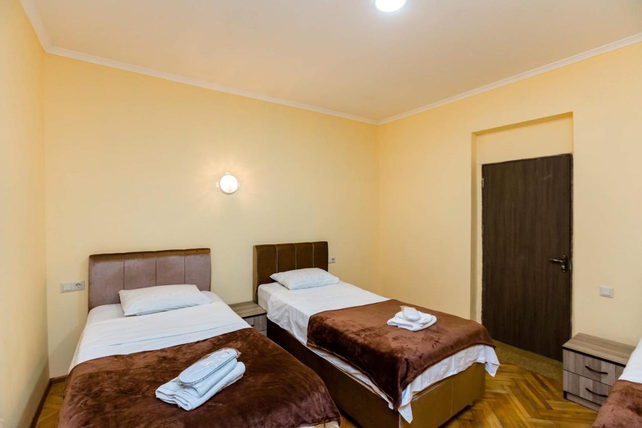 Hirmas Apartment Tbilisi Exteriör bild